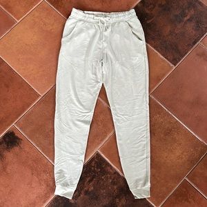 GYMSHARK. Light Mint Joggers. SUPER SOFT & STRETCHY.